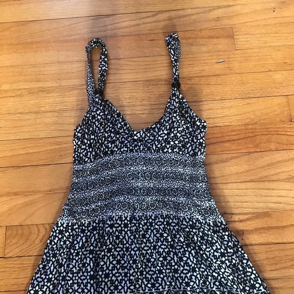 Charlotte Russe Maxi Dress - Picture 2 of 8